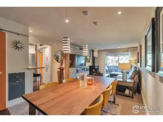 Photo #1: 923972 Listing