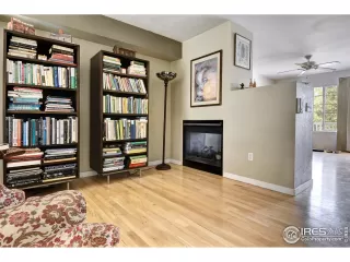 Photo #5: 924012 Listing