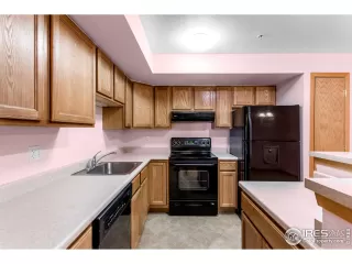 Photo #6: 924014 Listing