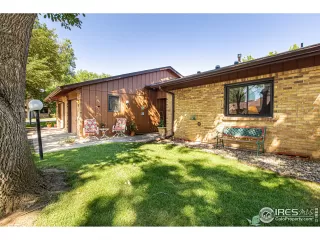 Photo #2: 924109 Listing