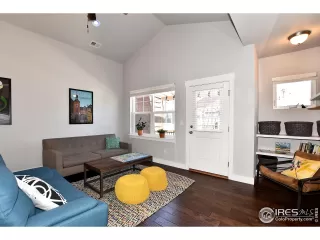 Photo #5: 924135 Listing