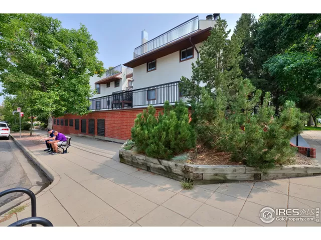 MLS: 924157 Condo For Sale