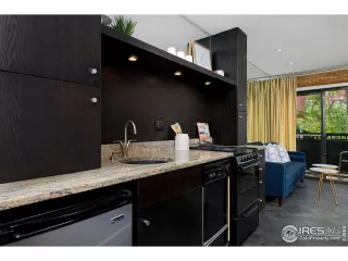 Photo #2: 924157 Listing