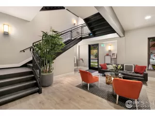 Photo #2: 924167 Listing