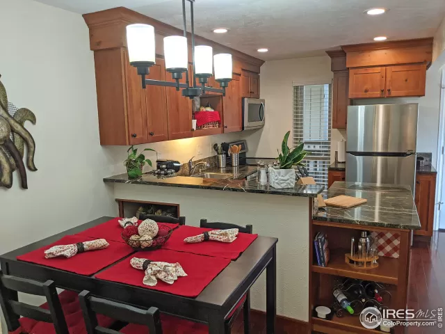 MLS: 924184 Condo For Sale