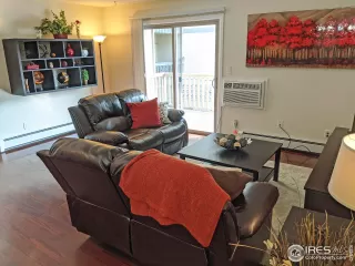 Photo #4: 924184 Listing 