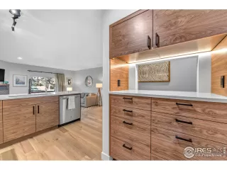 Photo #1: 924216 Listing 