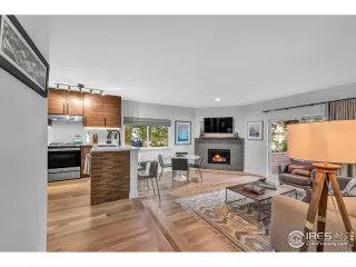 Photo #4: 924216 Listing 