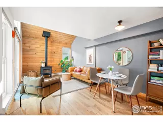 Photo #1: 924230 Listing