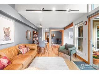 Photo #3: 924230 Listing