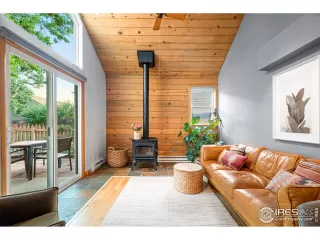 Photo #4: 924230 Listing