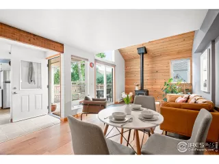 Photo #5: 924230 Listing