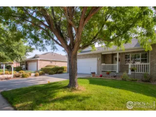 Photo #3: 924240 Listing