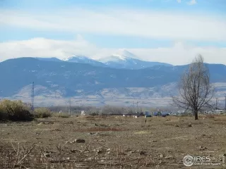 Photo #1: 924241 Listing