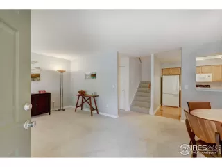 Photo #6: 924242 Listing