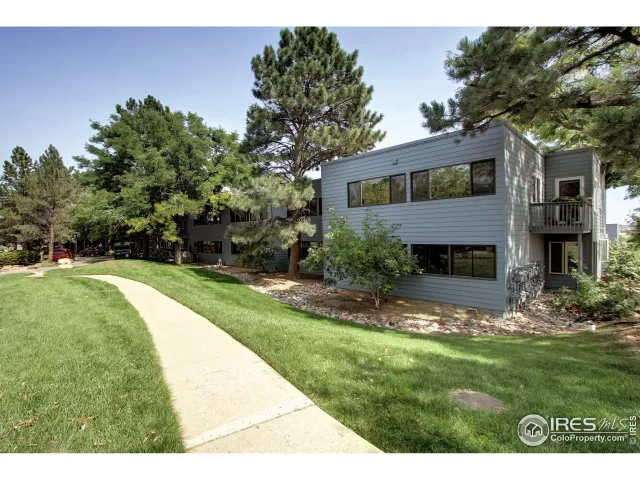 MLS: 924258 Condo For Sale