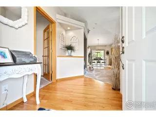 Photo #4: 924288 Listing 