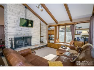 Photo #2: 924311 Listing