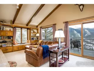 Photo #4: 924311 Listing