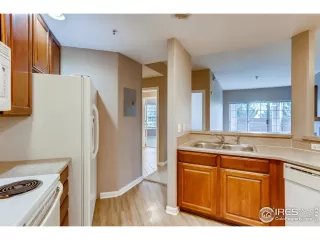 Photo #4: 924324 Listing