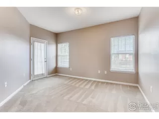 Photo #5: 924324 Listing