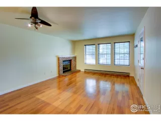 Photo #3: 924327 Listing