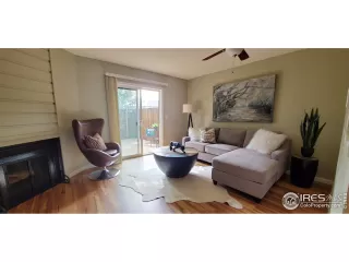 Photo #2: 924433 Listing