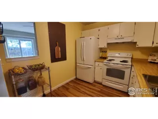 Photo #6: 924433 Listing