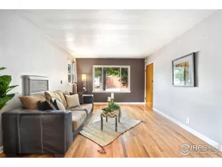 Photo #4: 924458 Listing 