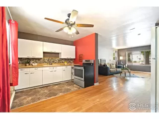 Photo #6: 924458 Listing 