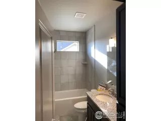 Photo #5: 924491 Listing