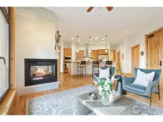 Photo #1: 924493 Listing