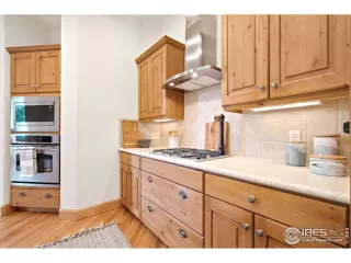 Photo #6: 924493 Listing