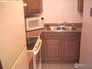 Photo #3: 924537 Listing