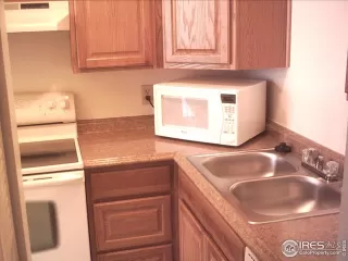 Photo #4: 924537 Listing