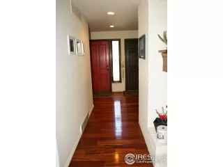 Photo #5: 924587 Listing