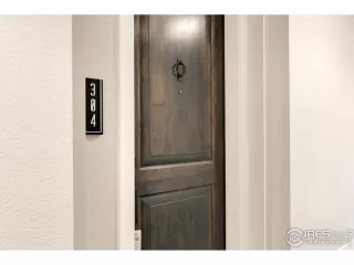 Photo #5: 924628 Listing