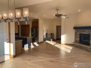 Photo #2: 924655 Listing