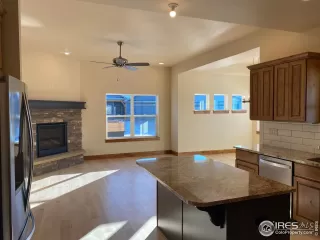 Photo #3: 924655 Listing