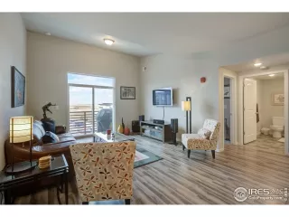 Photo #5: 924691 Listing