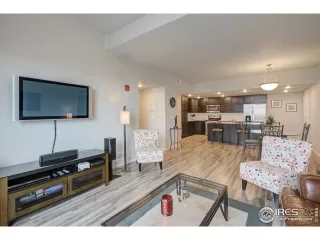 Photo #6: 924691 Listing