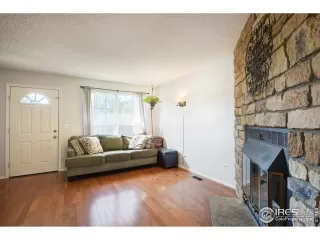 Photo #2: 924715 Listing