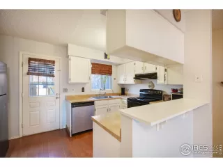 Photo #6: 924715 Listing