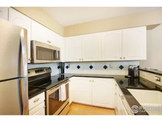 Photo #4: 924871 Listing