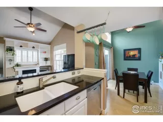 Photo #5: 924871 Listing