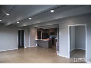 Photo #1: 924877 Listing