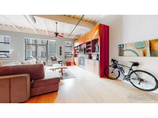 Photo #2: 924915 Listing