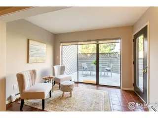 Photo #4: 924952 Listing