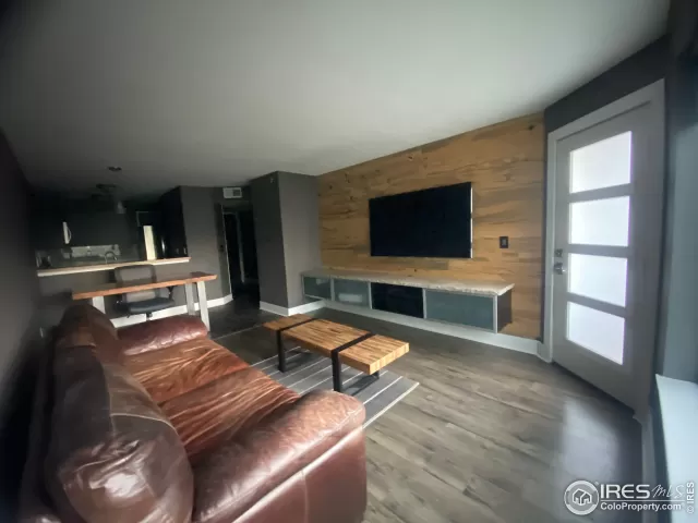 MLS: 924959 Condo For Sale