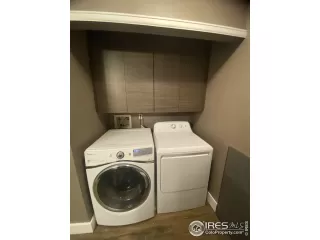 Photo #5: 924959 Listing